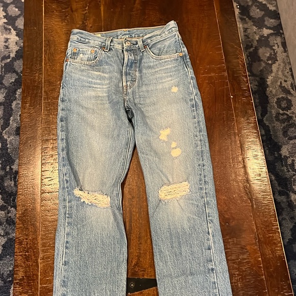 Levi’s 501s - Picture 2 of 5